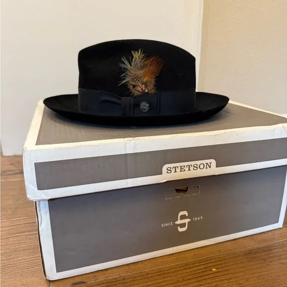 Stetson | Accessories | Stetson Black Hat With Feather  display picture 3
